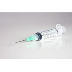 seringa de insulina com uma agulha esterilizada alvita 5 ml 21 g 1 1/2" (0,8 x 40 mm)